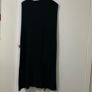 It's from revamped has a long leg cut and it's a size M